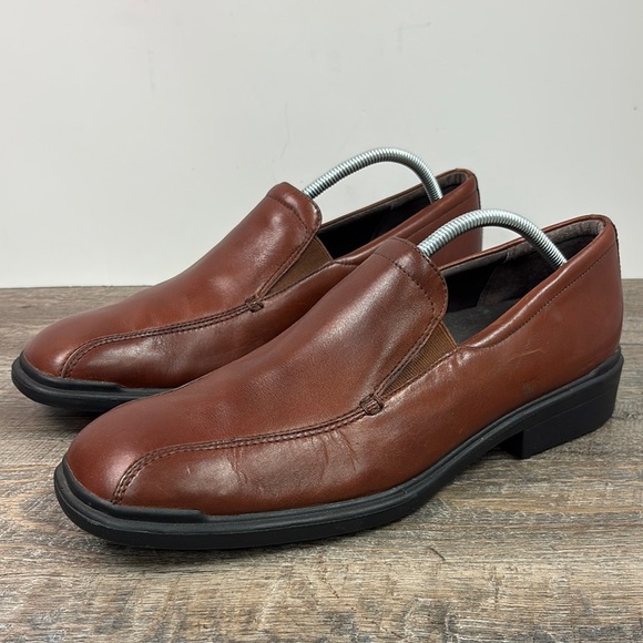 Rockport Other - Rockport Men’s Brown Leather Slip On Loafers Size 13